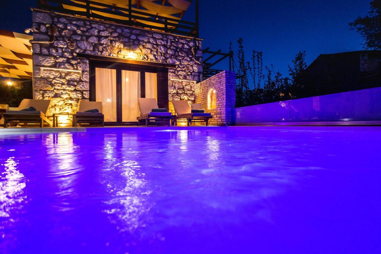 Villa Diamante 阿莫迪 外观 照片